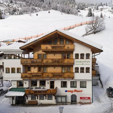 Hubertushof Ferienwohnungen Gerlos Luaran gambar