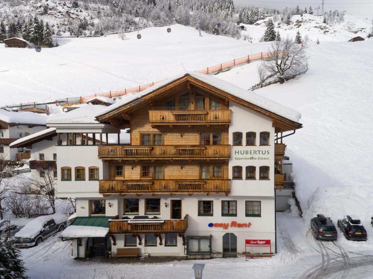 Hubertushof Ferienwohnungen Gerlos Luaran gambar